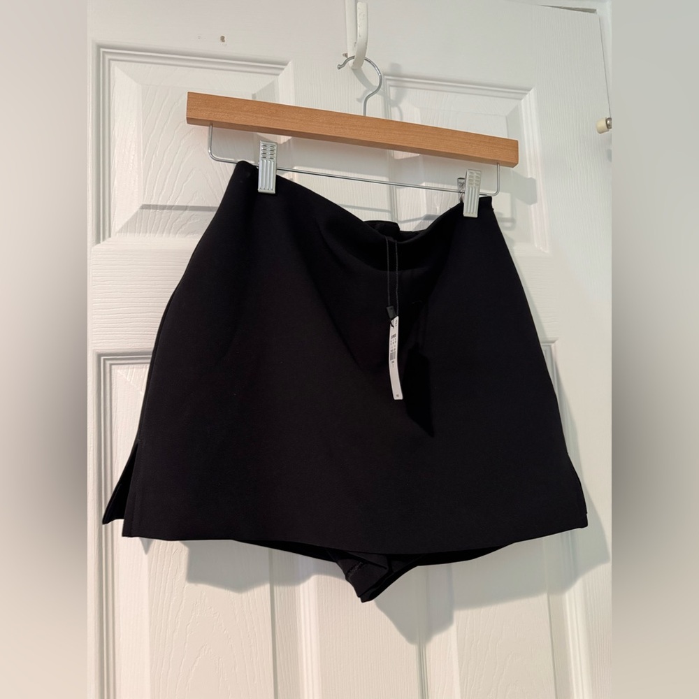Express Women's Skort